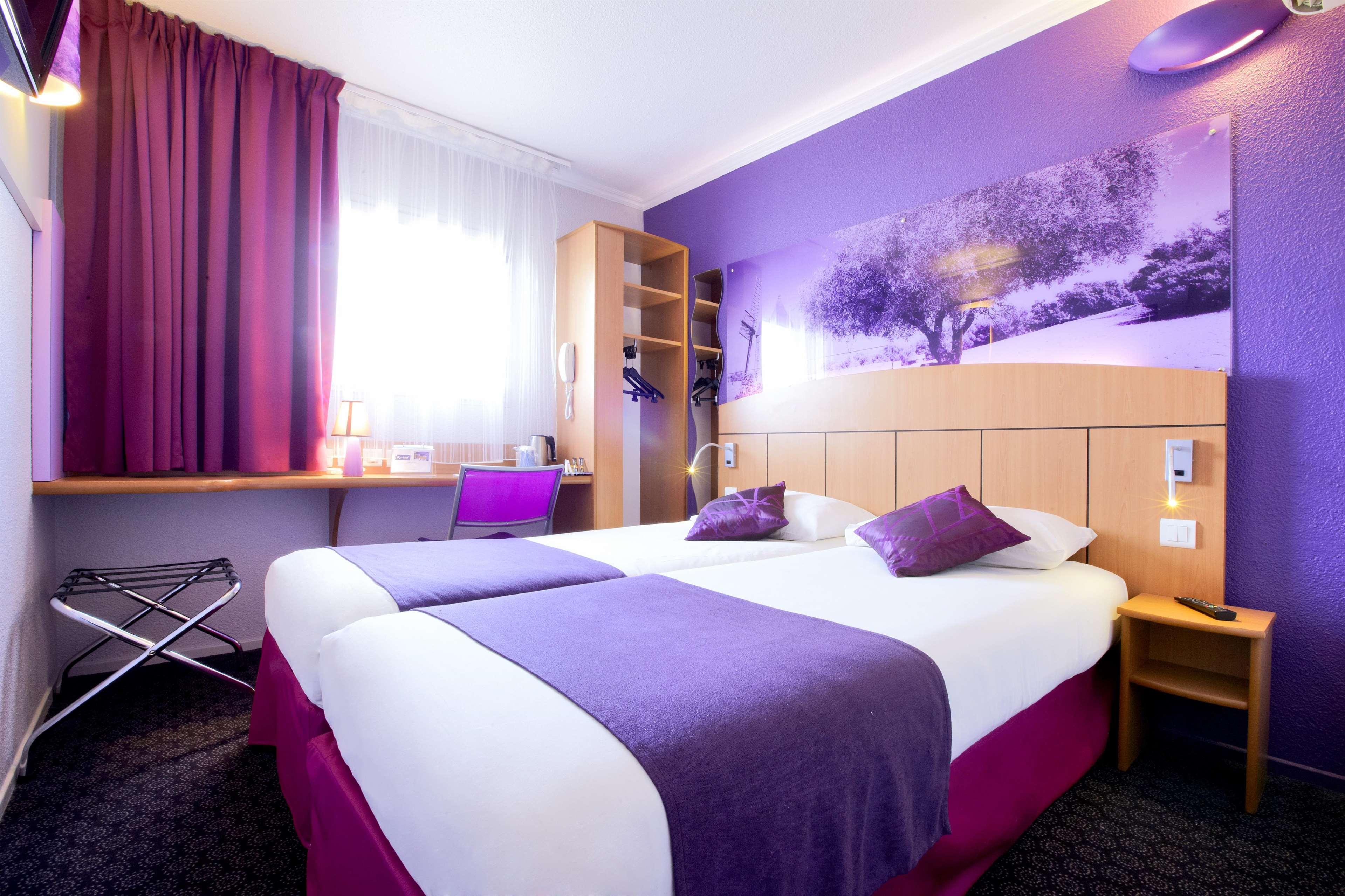 กีริอาด อาร์ล Hotel อาร์ลส์ ภายนอก รูปภาพ