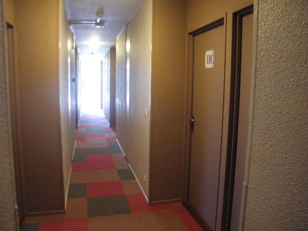 กีริอาด อาร์ล Hotel อาร์ลส์ ภายนอก รูปภาพ