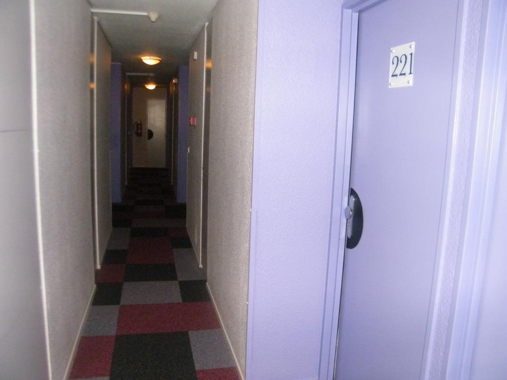 กีริอาด อาร์ล Hotel อาร์ลส์ ภายนอก รูปภาพ